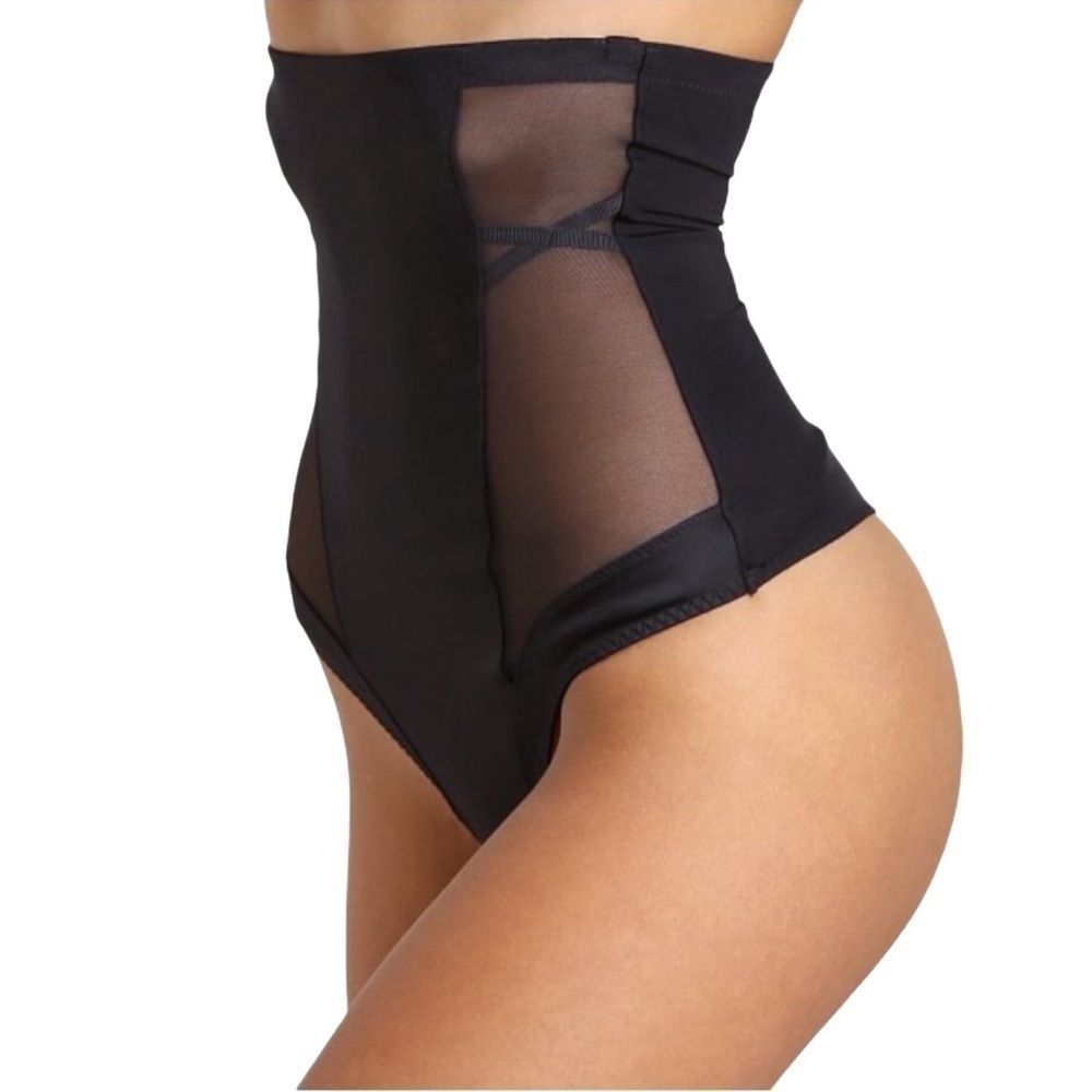 Spanx Oh My Posh High Waisted Thong Size S Black
